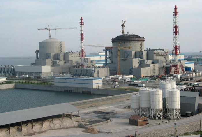 На энергоблоке №3 АЭС «Тяньвань» установлен купол гермозоны здания реактора.