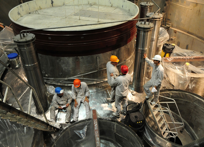 На Белоярской АЭС началась загрузка топлива в реактор БН-800 энергоблока №4.