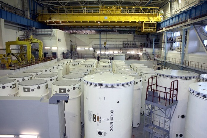 На Ленинградской АЭС разделана 10-тысячная отработавшая топливная сборка.